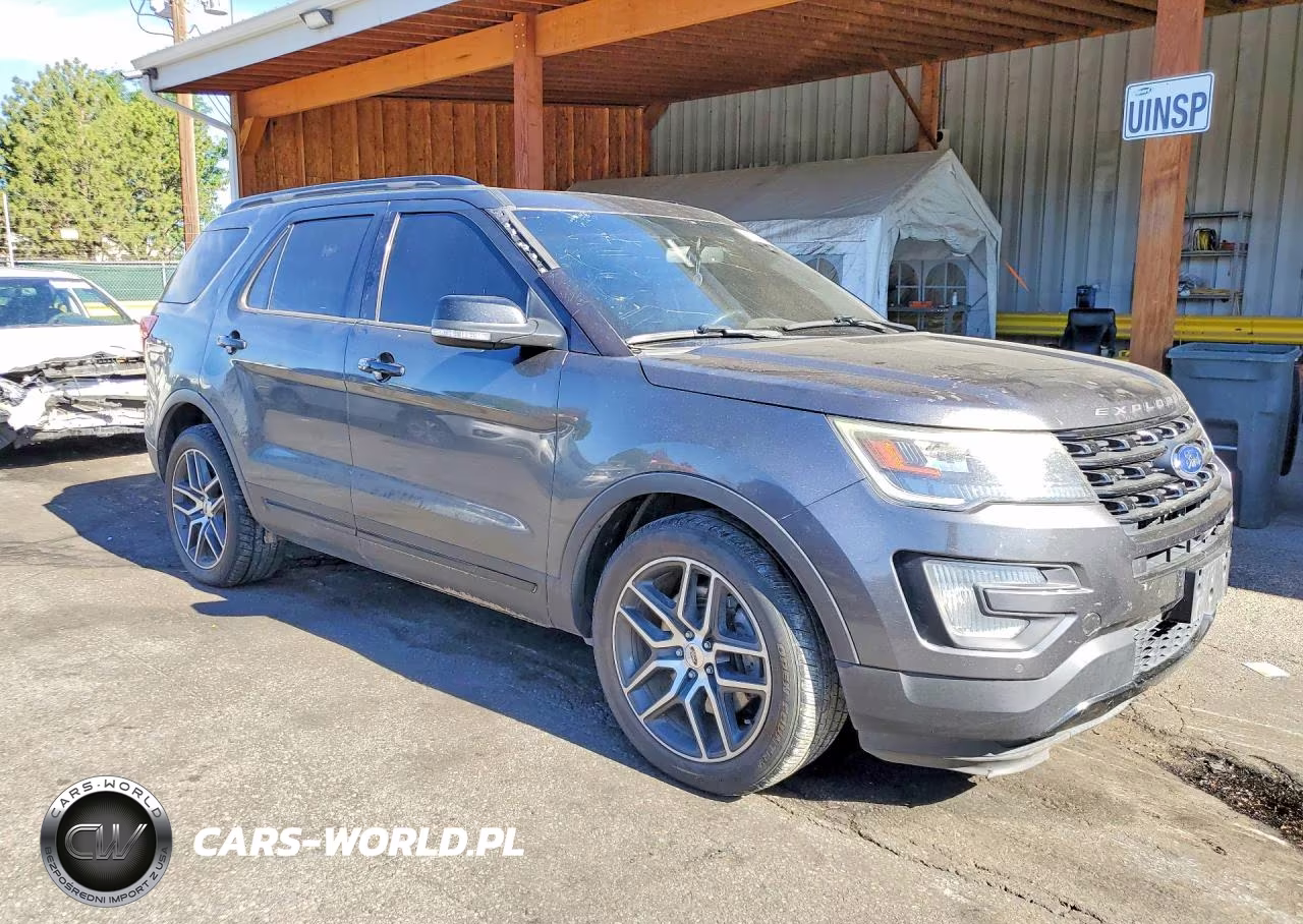 2017 Ford Explorer Sport VIN:1FM5K8GT5HGE11648 - 4