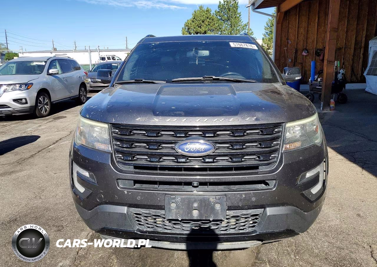 2017 Ford Explorer Sport VIN:1FM5K8GT5HGE11648 - 5