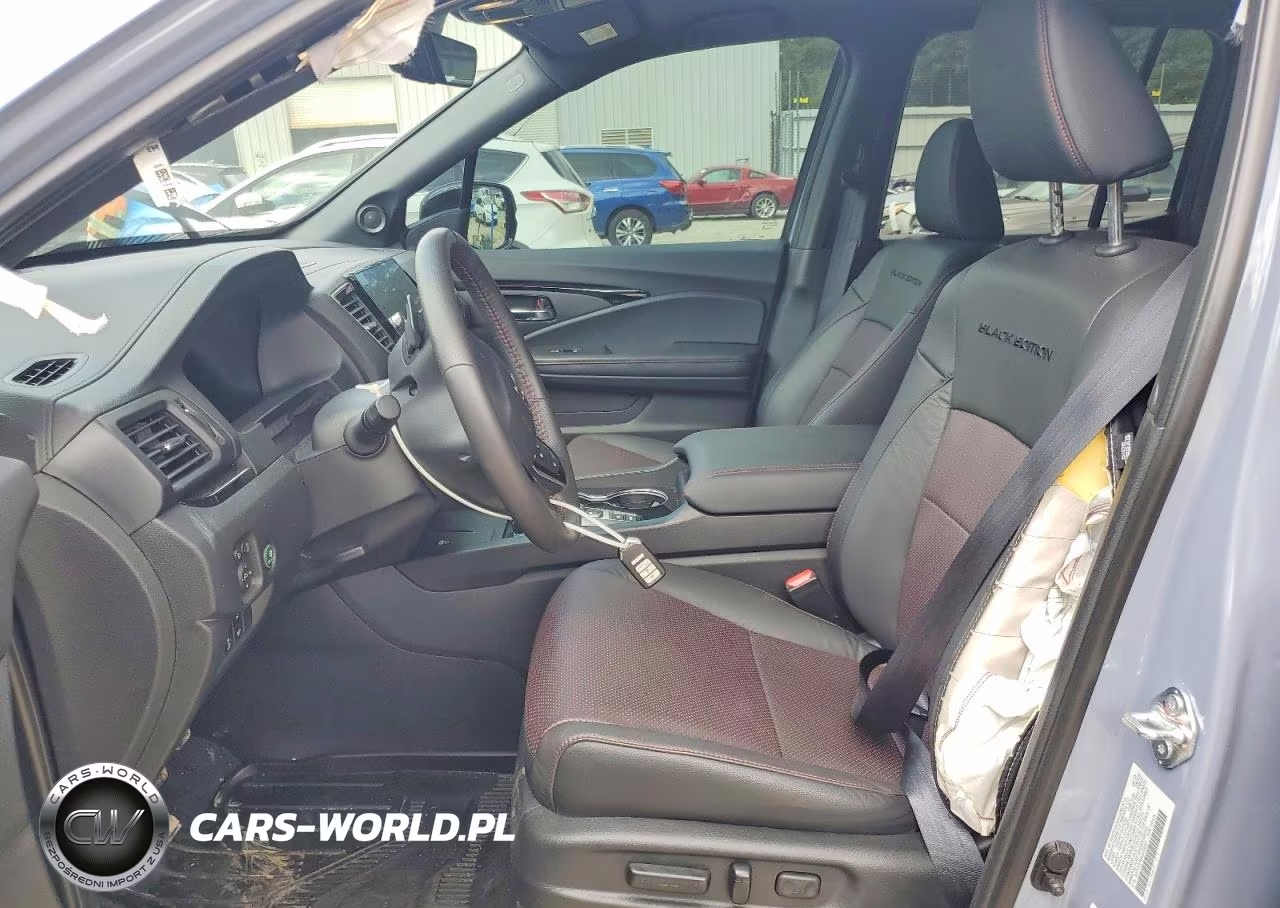 2025 Honda Ridgeline Black Edition VIN:5FPYK3F89SB039581 - 7