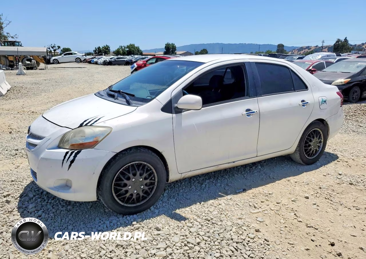 2007 Toyota Yaris Base