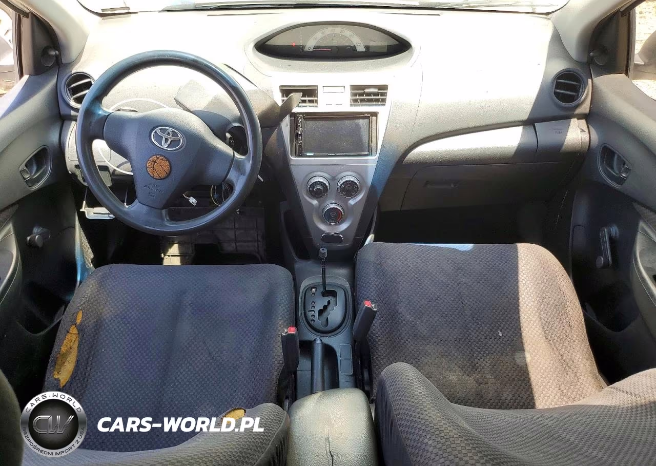 2007 Toyota Yaris Base VIN:JTDBT923171015607 - 8