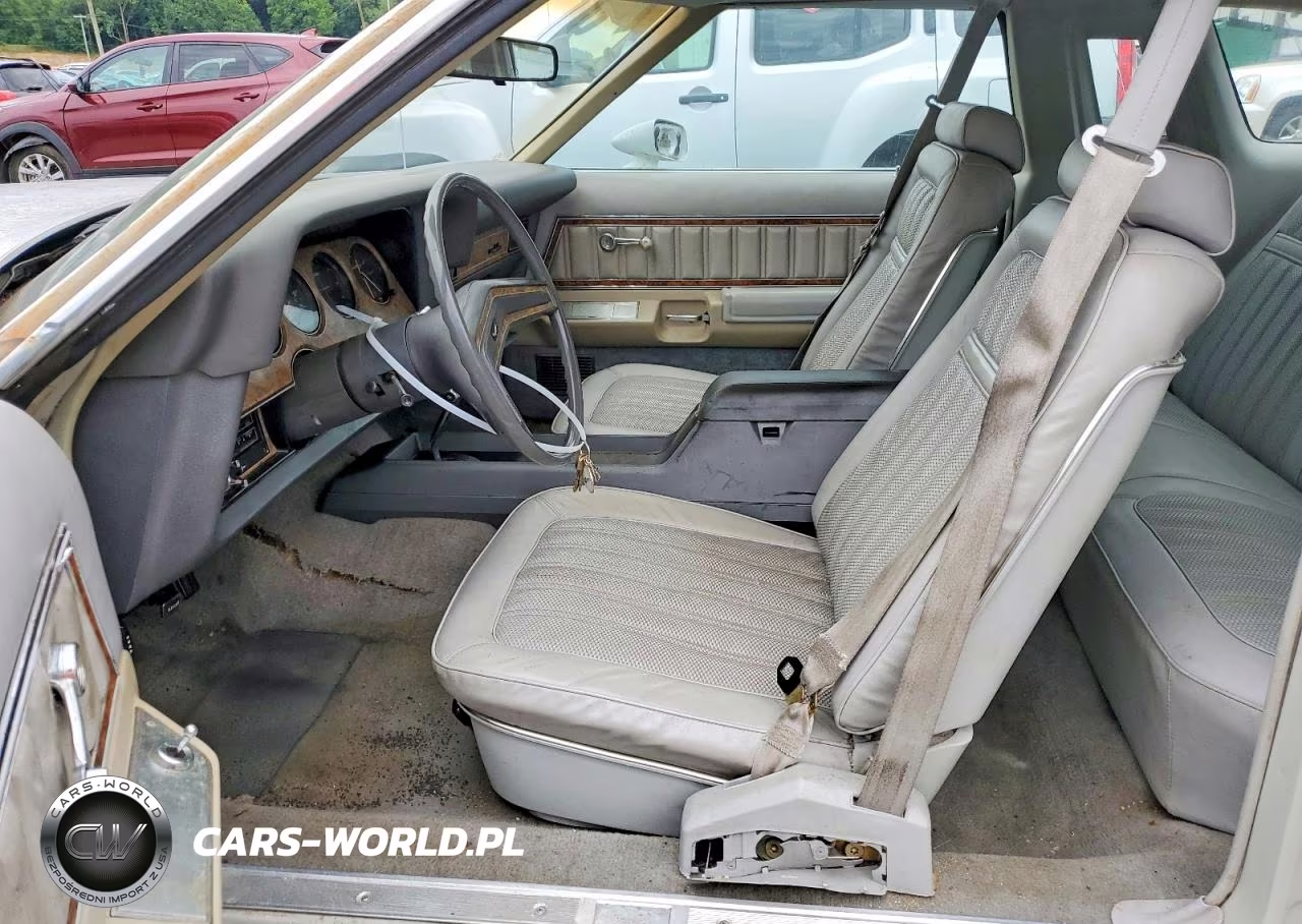 1977 Ford Thunderbird VIN:7G87F252558 - 7