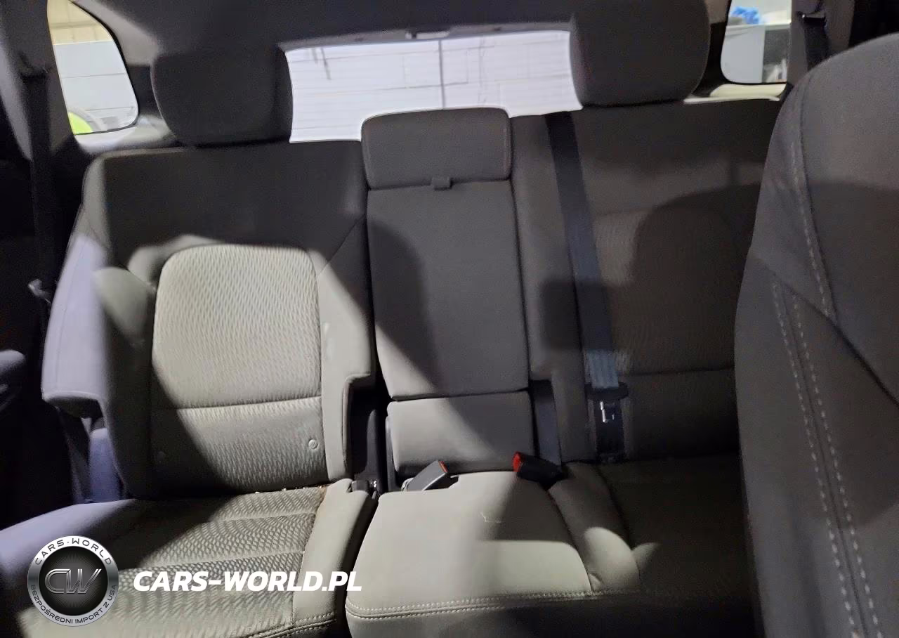 2017 Hyundai Santa Fe Se VIN:KM8SMDHF2HU224027 - 10