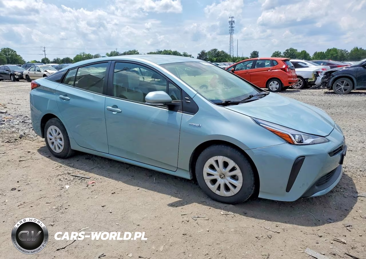 2019 Toyota Prius L Eco VIN:JTDKARFUXK3099402 - 4