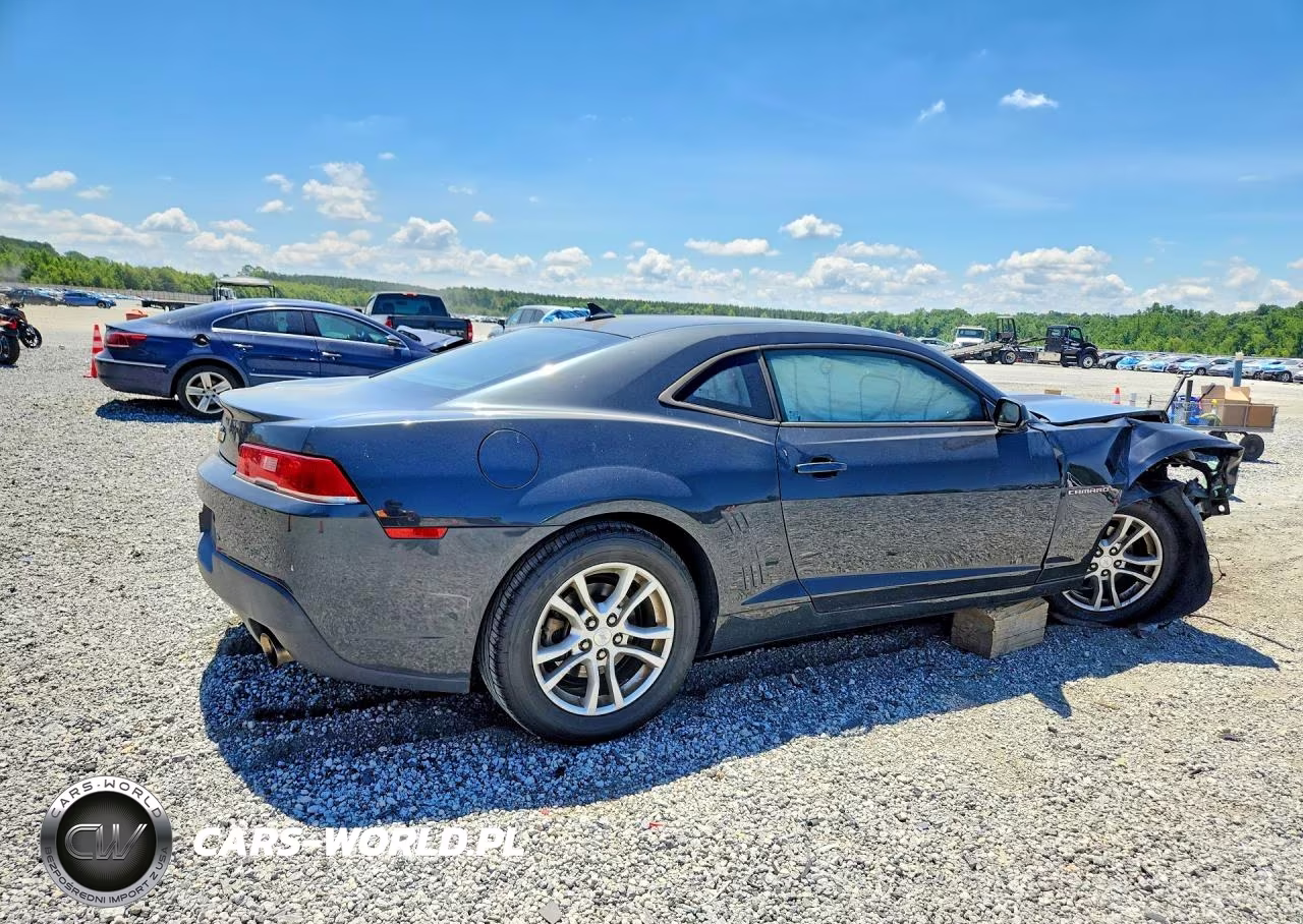 2014 Chevrolet Camaro Ls VIN:2G1FE1E37E9215899 - 3