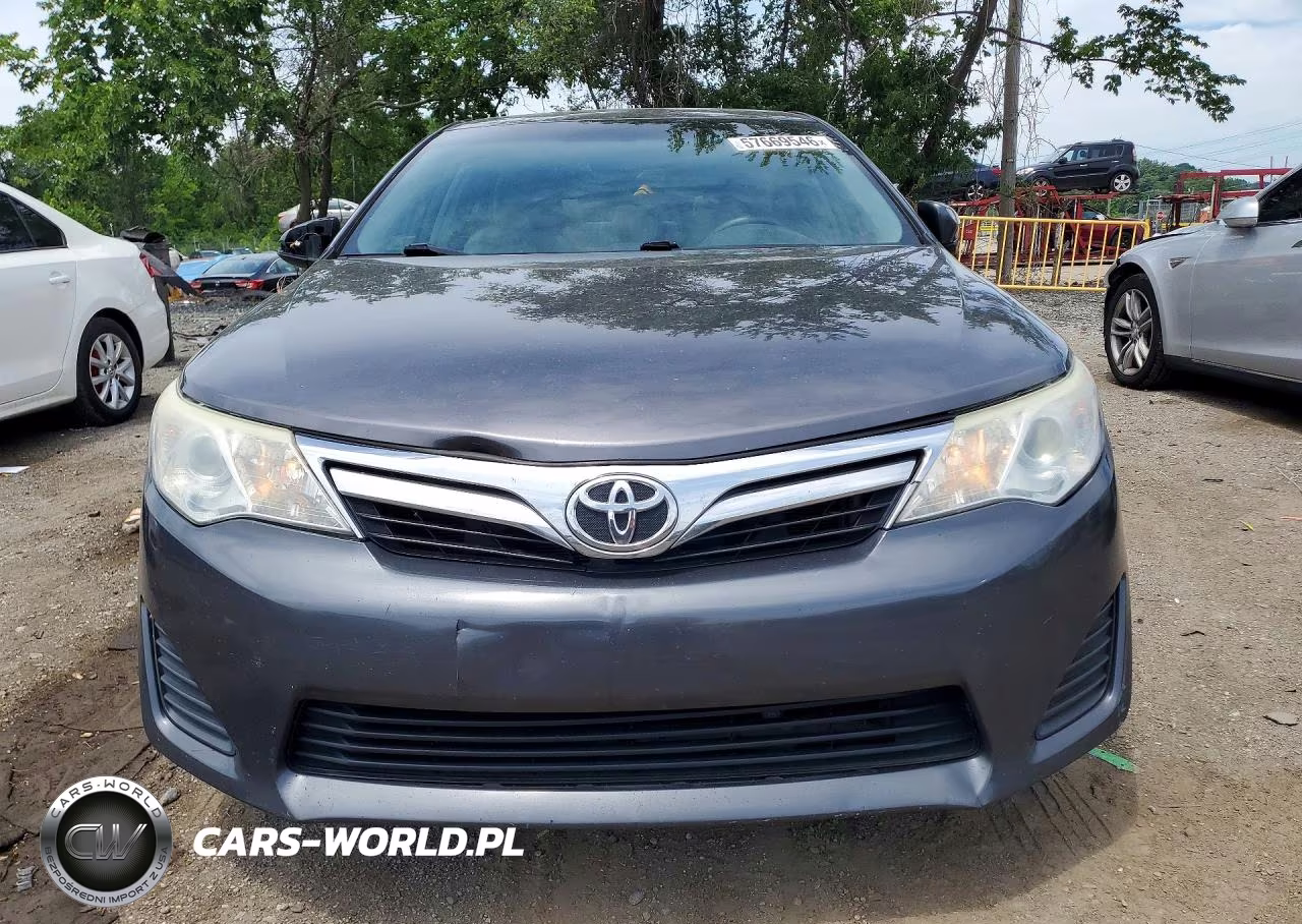 2014 Toyota Camry Le VIN:4T1BF1FK2EU788457 - 5