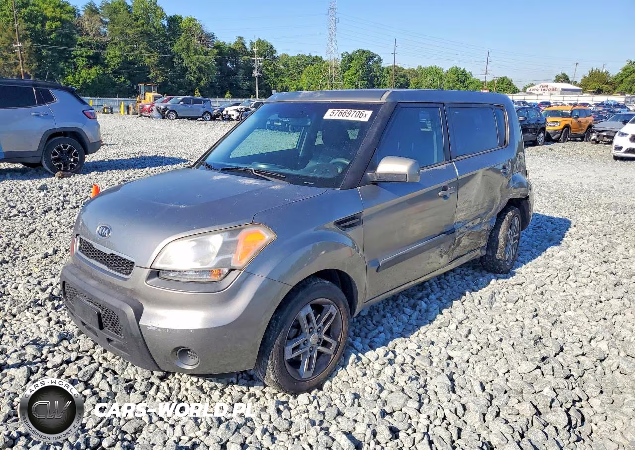2011 Kia Soul +