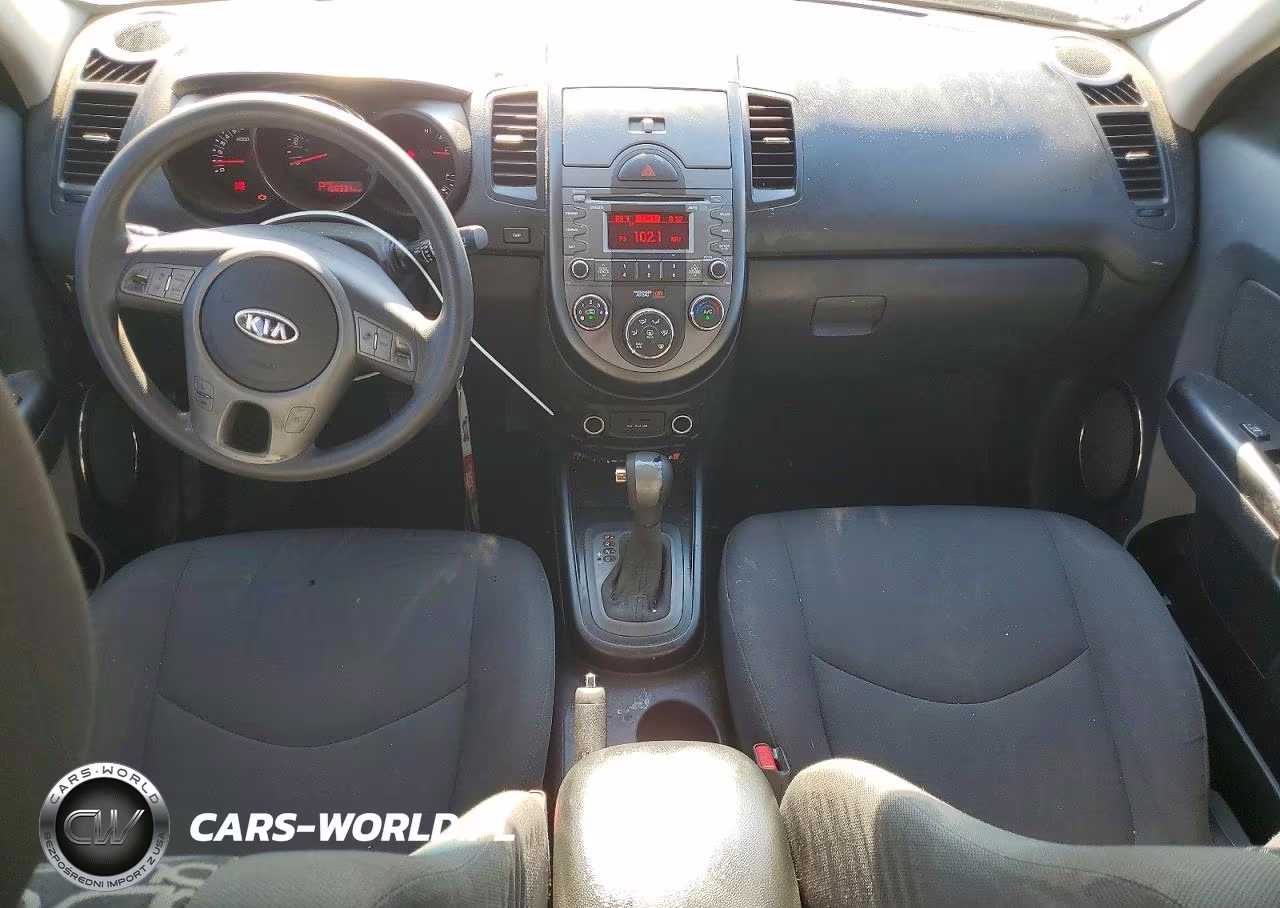 2011 Kia Soul + VIN:KNDJT2A21B7220426 - 8
