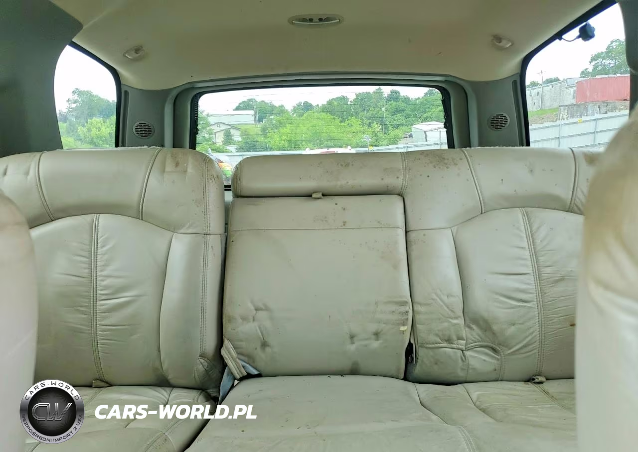2001 Chevrolet Tahoe K1500 VIN:1GNEK13T01R138069 - 10