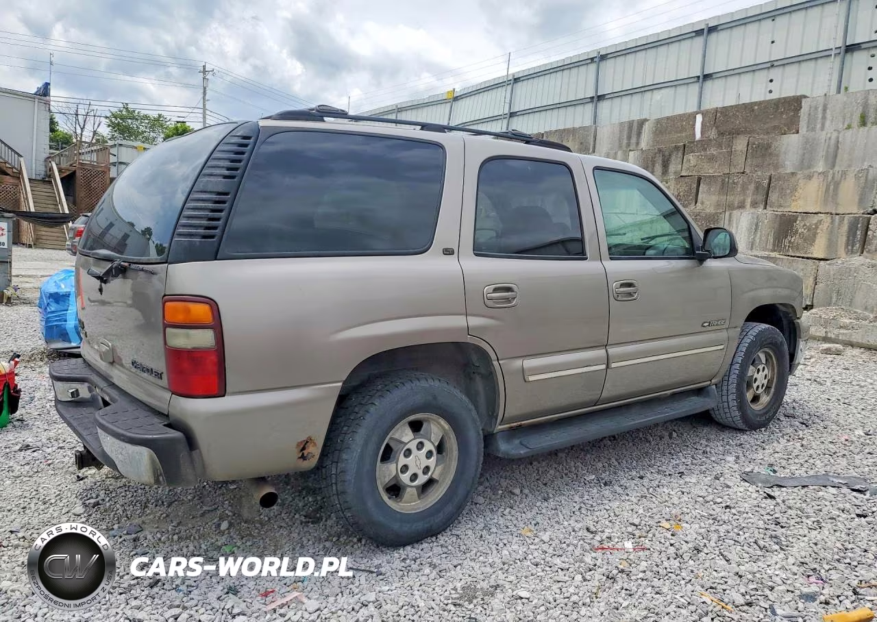 2001 Chevrolet Tahoe K1500 VIN:1GNEK13T01R138069 - 3