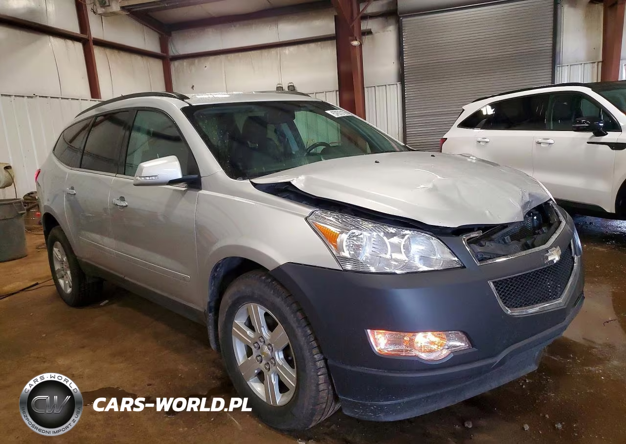2010 Chevrolet Traverse Lt VIN:1GNLRGED4AS109890 - 4