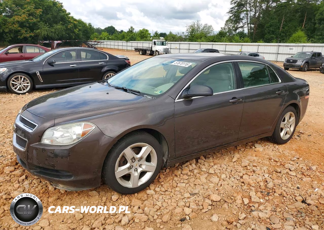 2011 Chevrolet Malibu Ls – zdjęcie 1 z 12