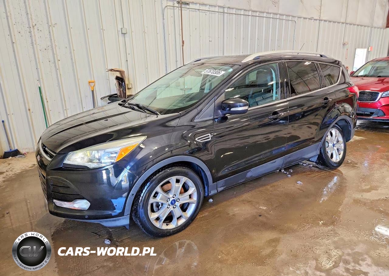 2014 Ford Escape Titanium – zdjęcie 1 z 13