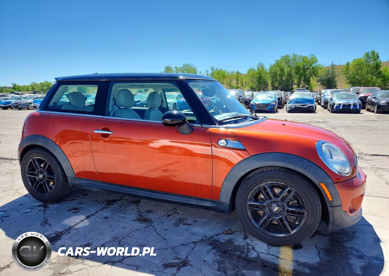 2013 Mini Cooper S VIN:WMWSV3C51DT388490 - 4