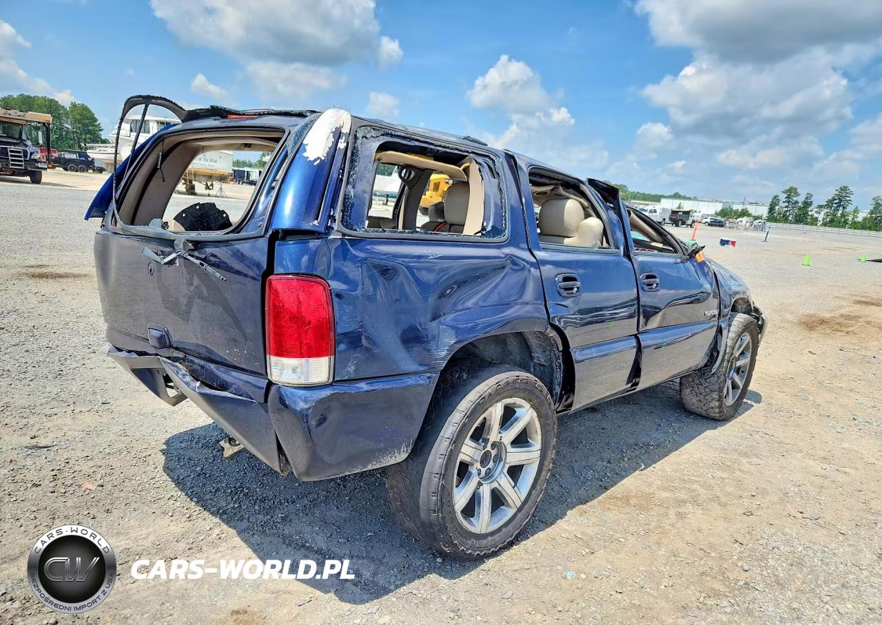 2004 GMC Yukon VIN:1GKEK13Z24R117455 - 3