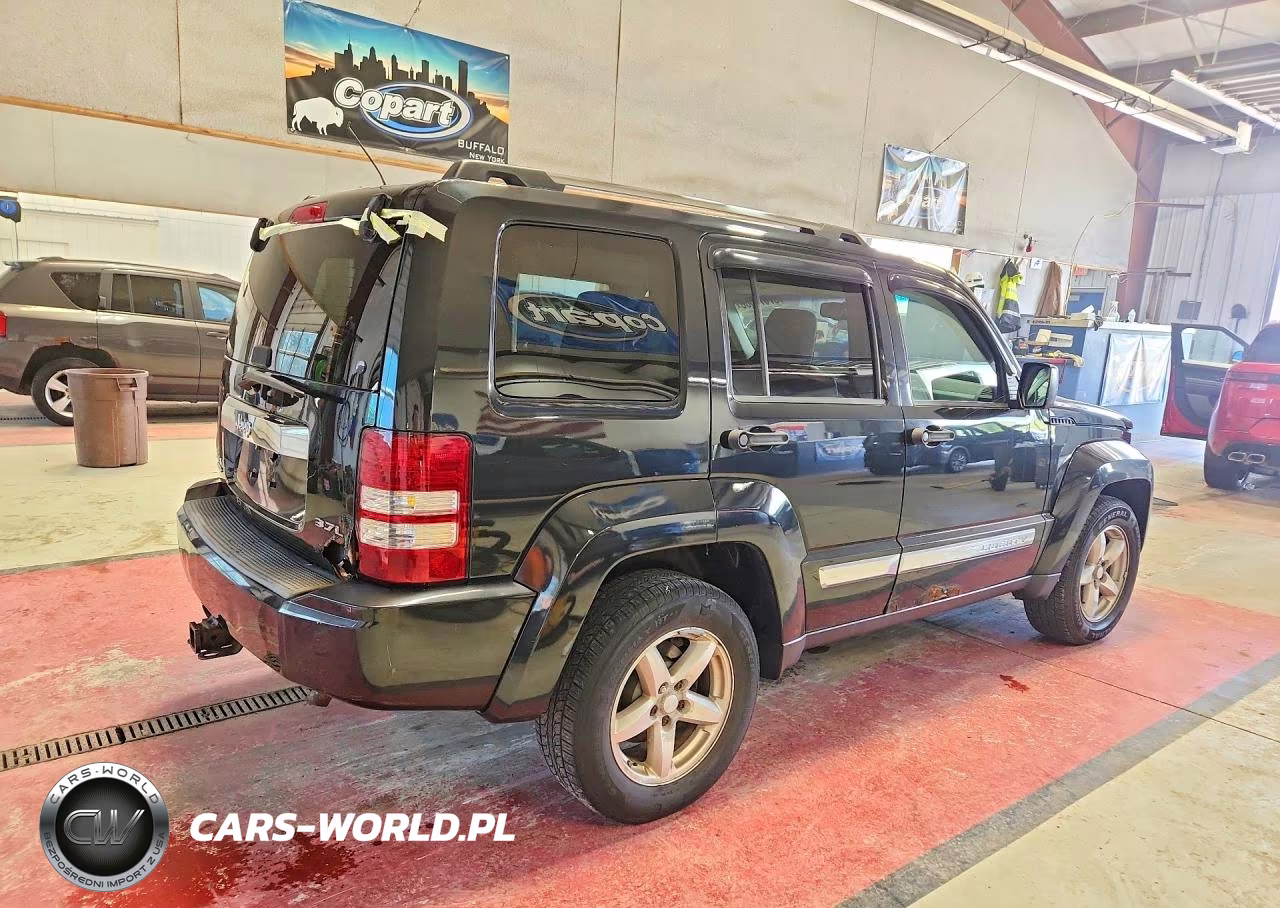 2008 Jeep Liberty Limited VIN:1J8GN58K28W235133 - 3