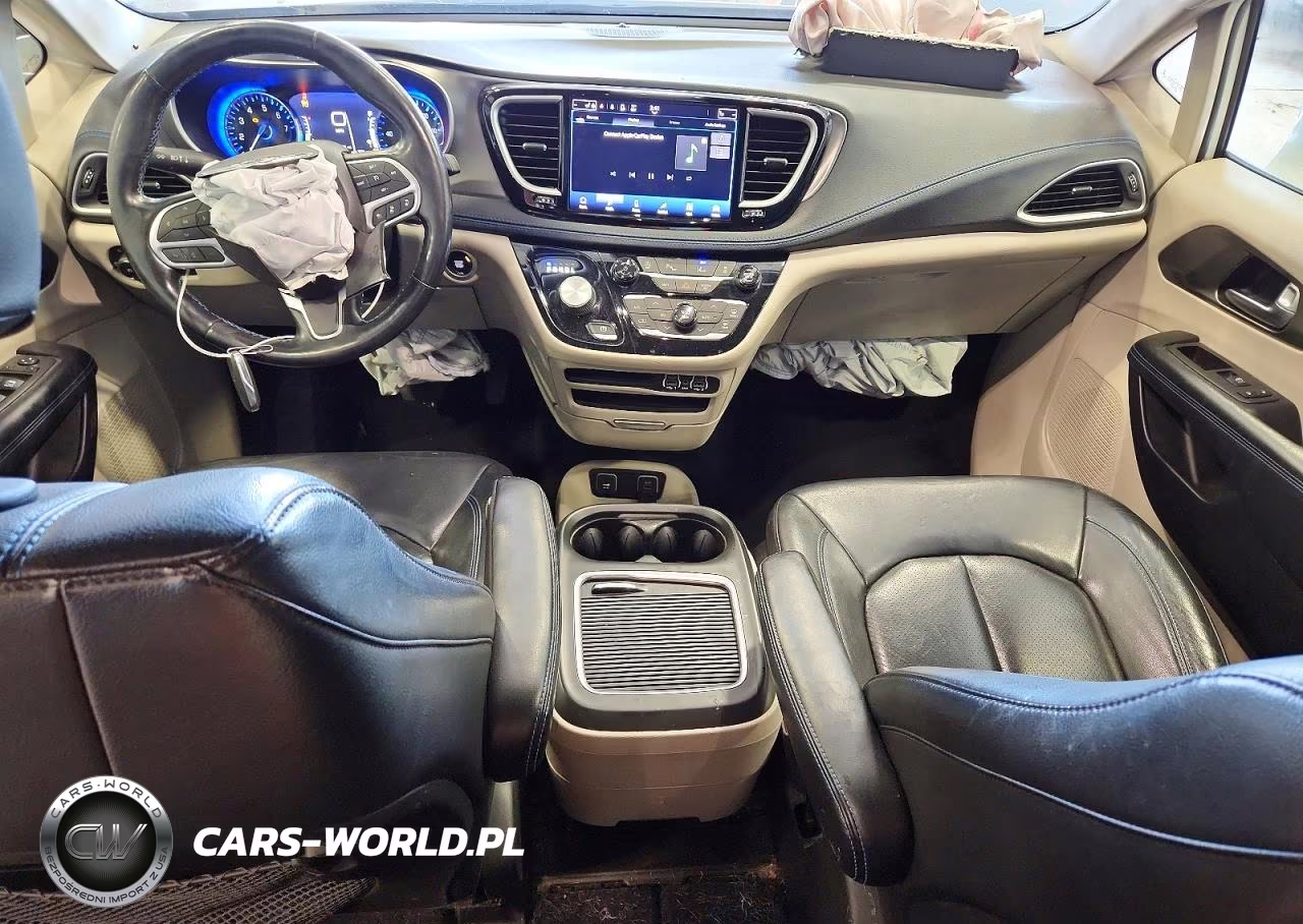 2021 Chrysler Pacifica Touring L VIN:2C4RC1BG0MR574818 - 8