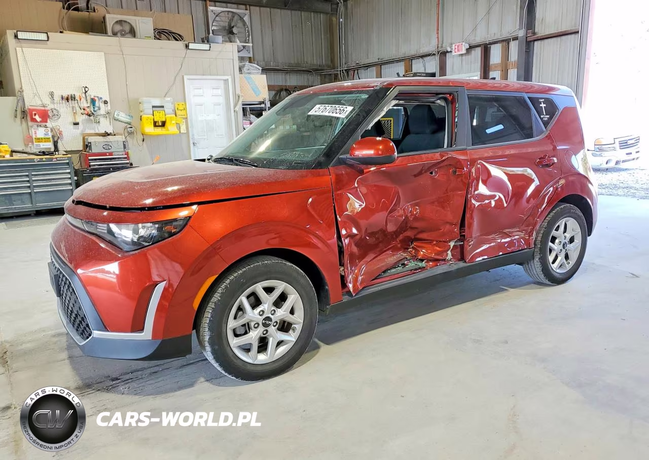 2025 Kia Soul Lx – zdjęcie 1 z 12