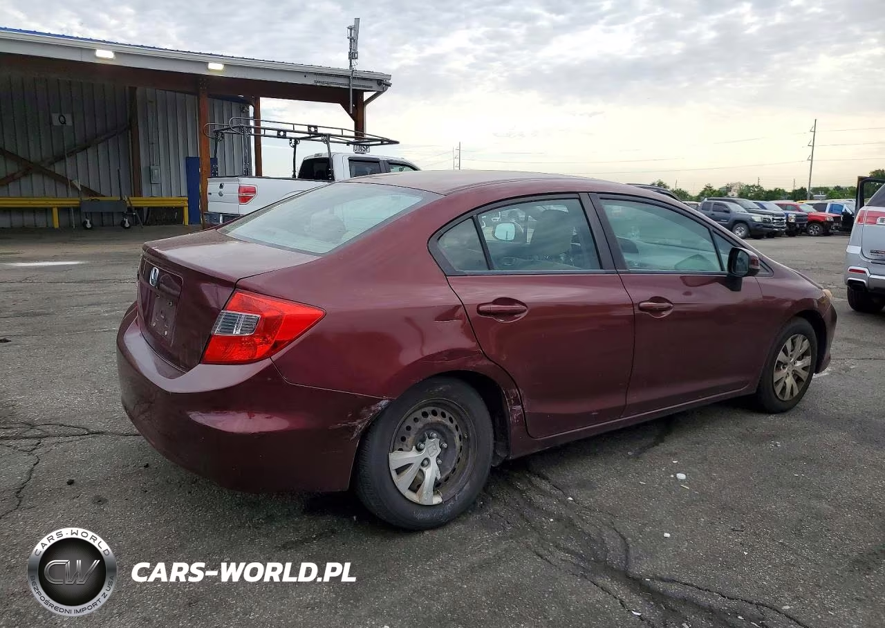 2012 Honda Civic Lx VIN:2HGFB2F57CH596213 - 3