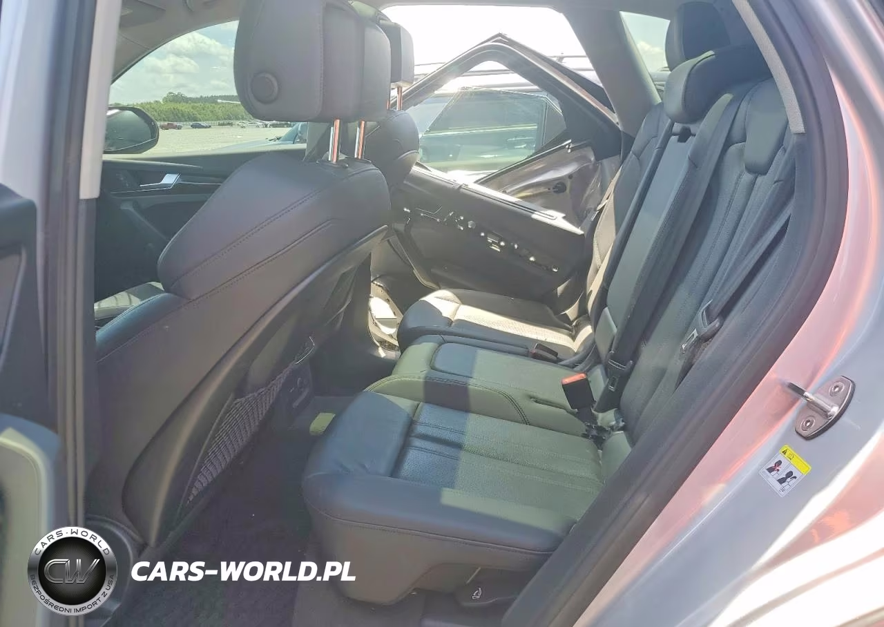 2019 Audi Q5 Premium Plus VIN:WA1BNAFY5K2062833 - 10