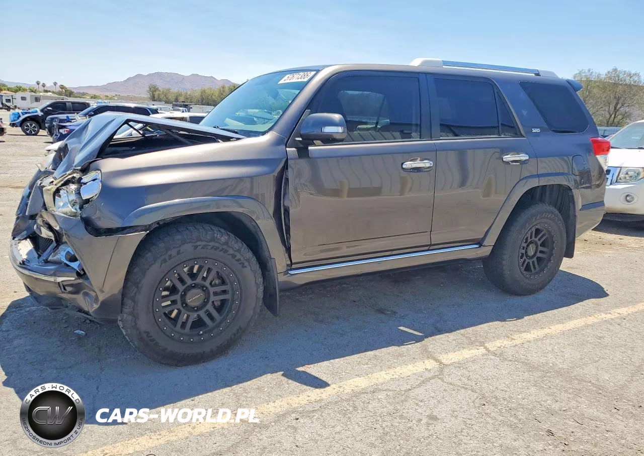 2013 Toyota 4Runner Sr5