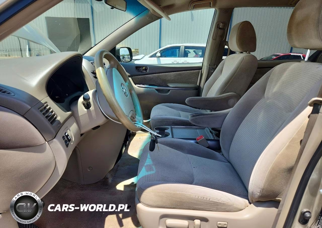 2010 Toyota Sienna Le 8-Passenger VIN:5TDKK4CC5AS314998 - 7