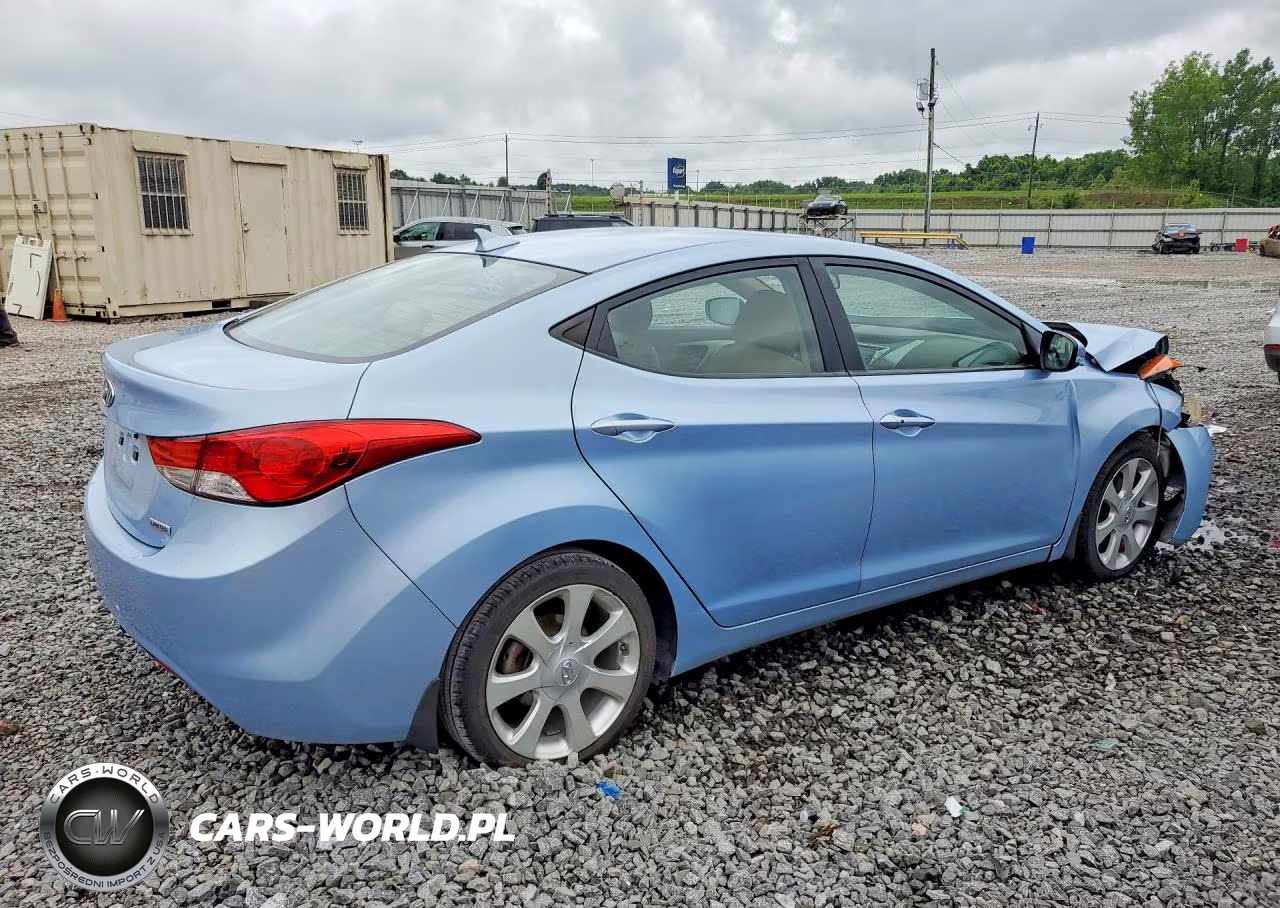 2013 Hyundai Elantra Limited VIN:KMHDH4AE8DU630709 - 3