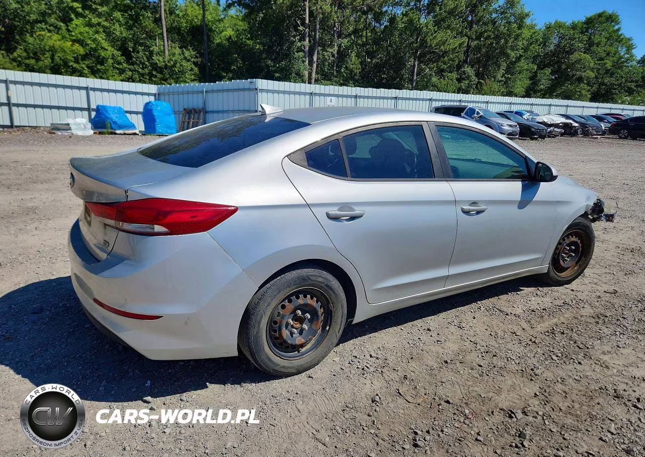 2017 Hyundai Elantra Se VIN:5NPD74LF7HH069545 - 3