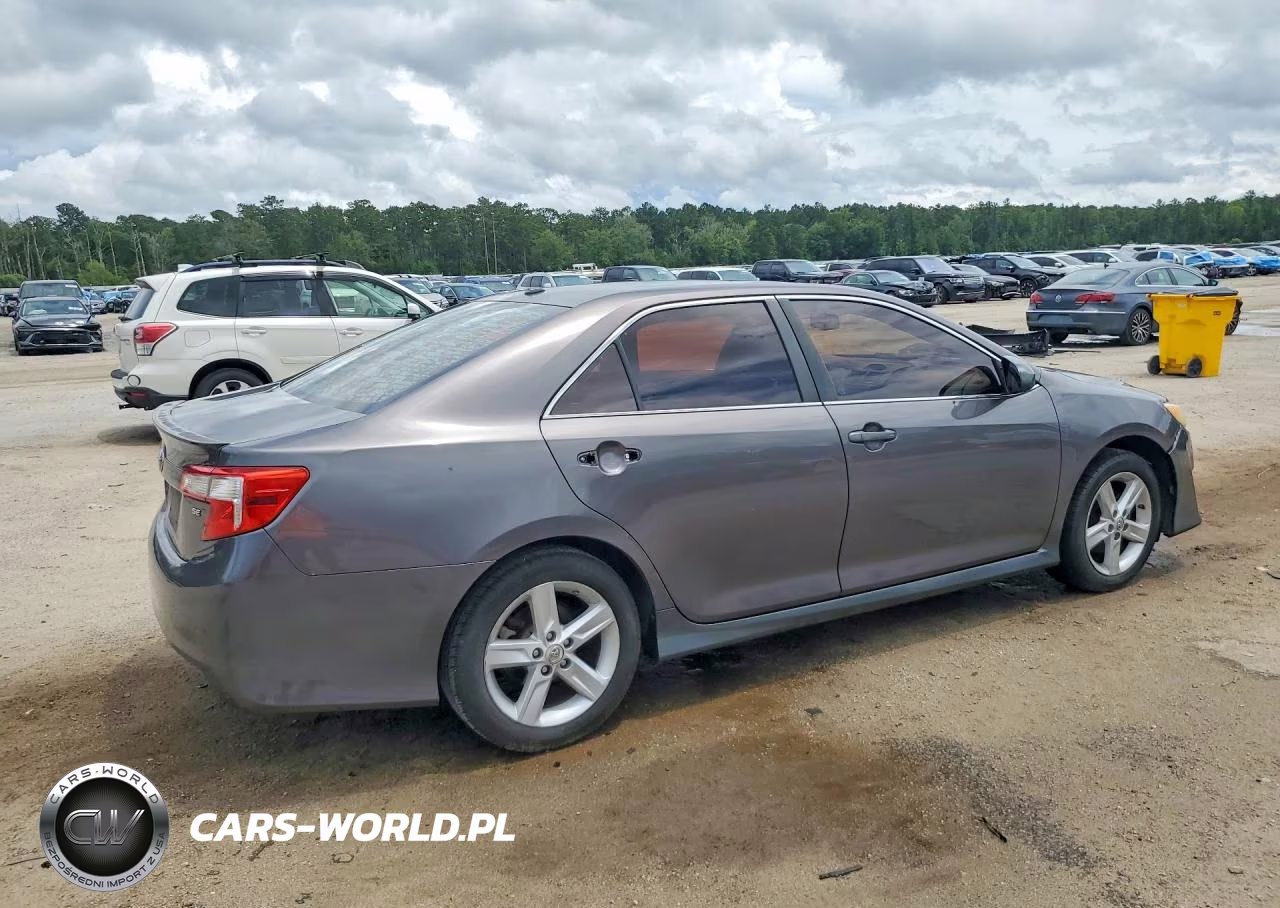2013 Toyota Camry Se VIN:4T1BF1FK6DU712643 - 3