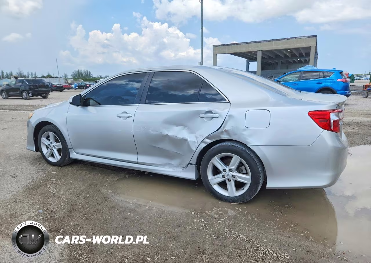 2014 Toyota Camry Se VIN:4T1BF1FK7EU425071 - 2