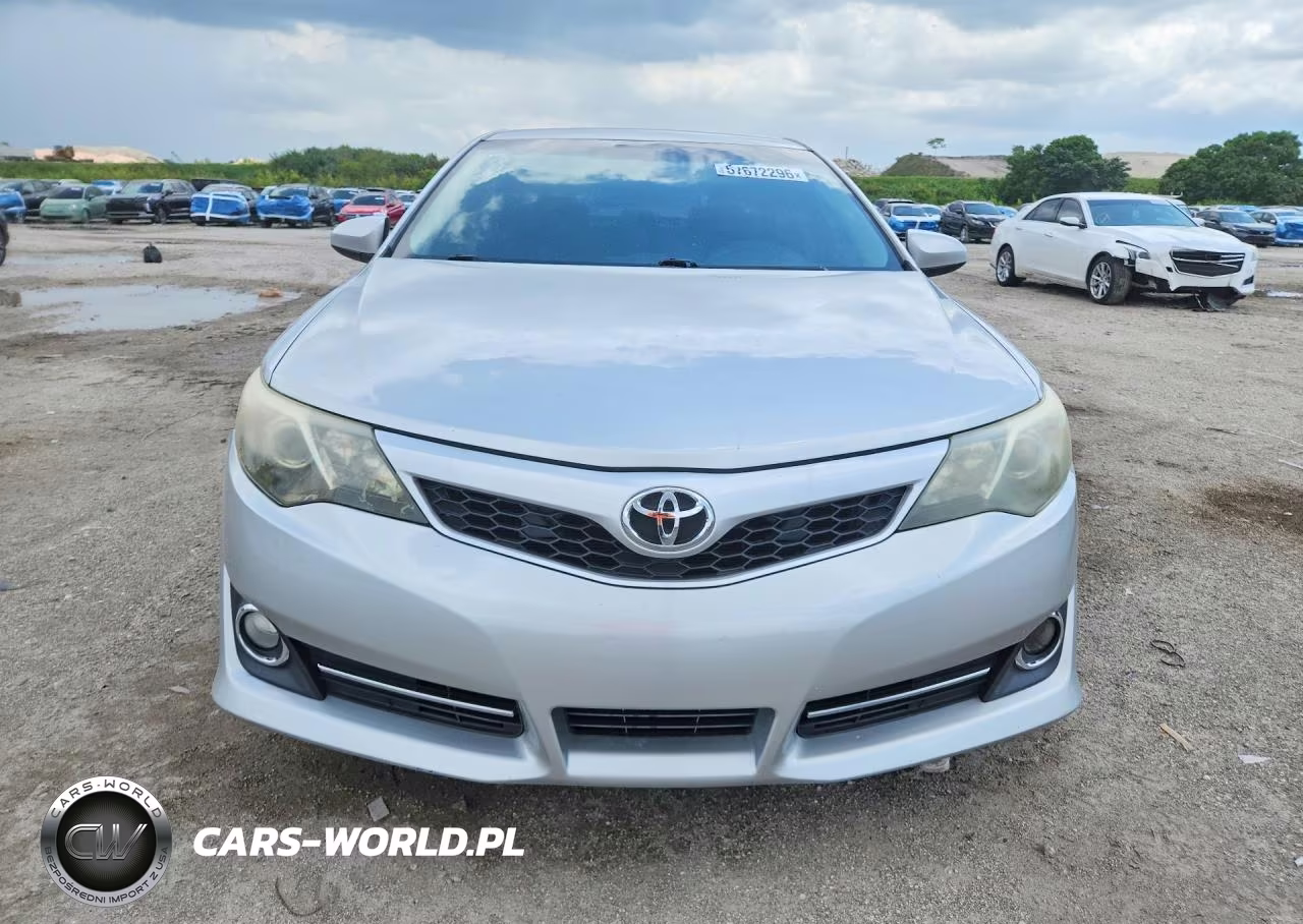 2014 Toyota Camry Se VIN:4T1BF1FK7EU425071 - 5