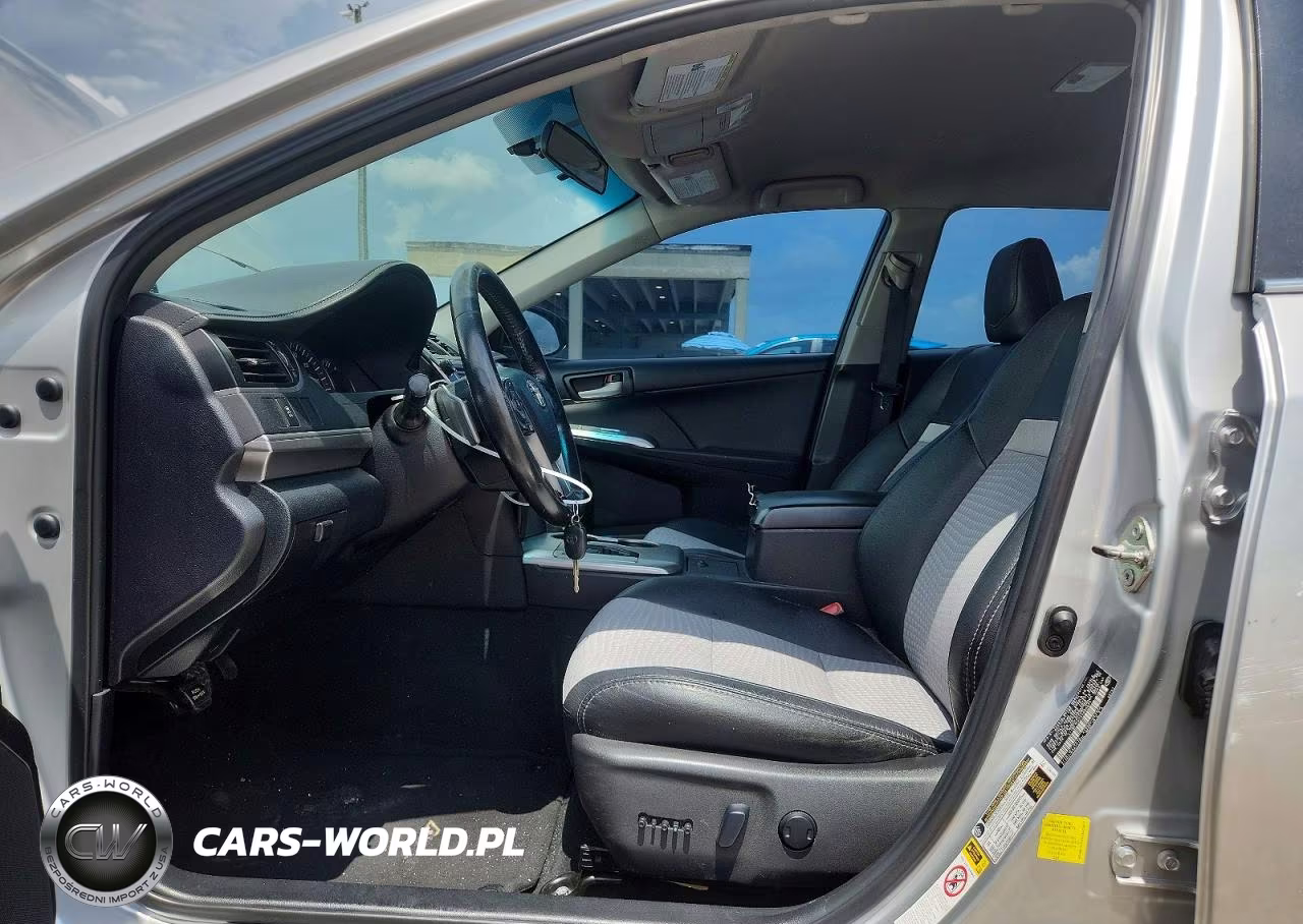 2014 Toyota Camry Se VIN:4T1BF1FK7EU425071 - 7