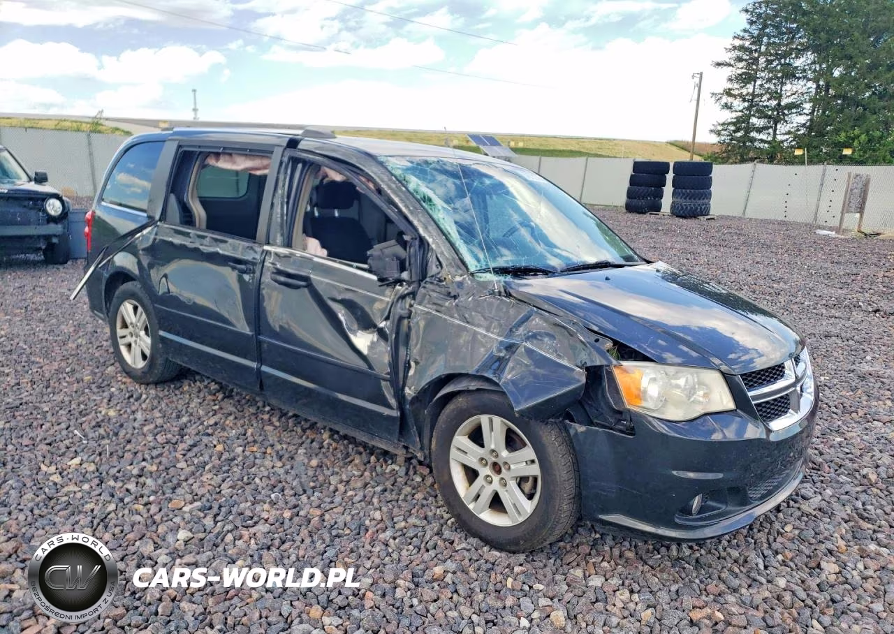2011 Dodge Grand Caravan Crew VIN:2D4RN5DG9BR767581 - 4