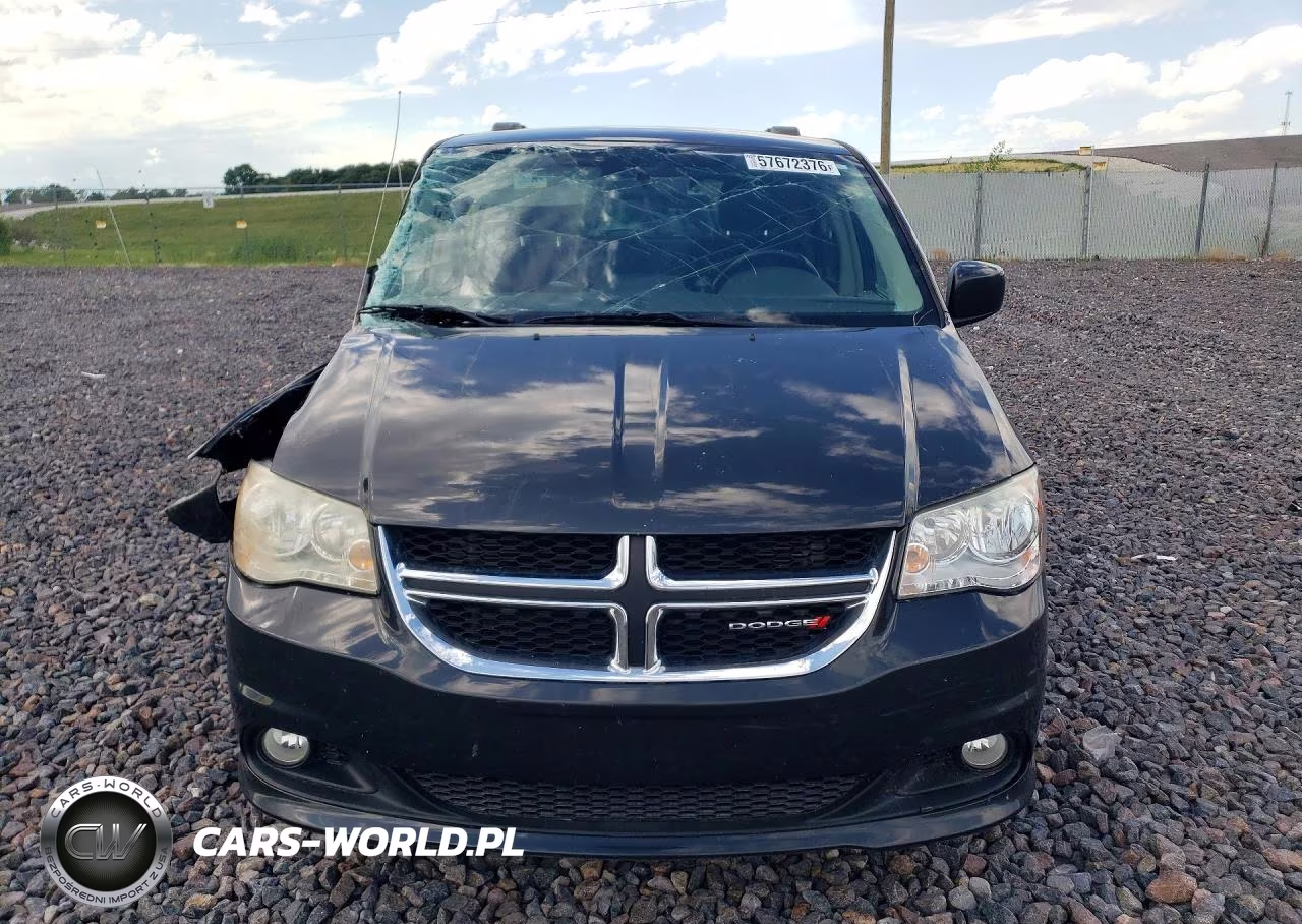 2011 Dodge Grand Caravan Crew VIN:2D4RN5DG9BR767581 - 5