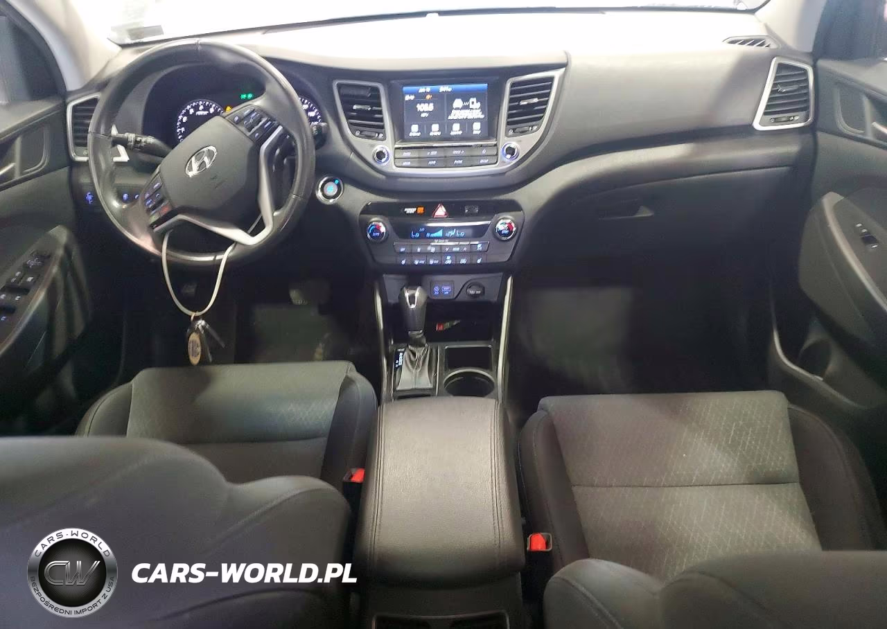 2018 Hyundai Tucson Value VIN:KM8J3CA20JU823336 - 8
