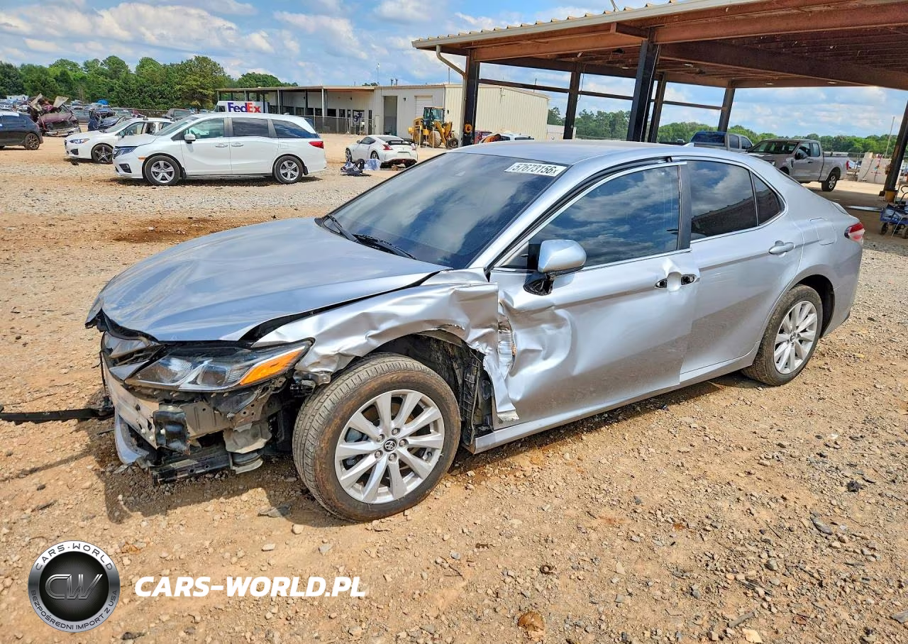 2020 Toyota Camry Le