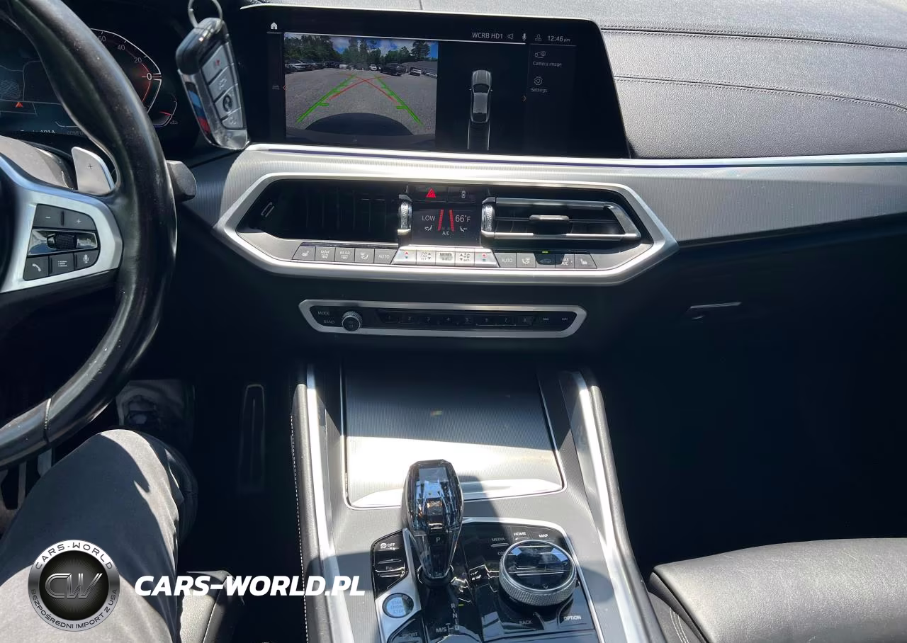 2022 BMW X6 xDrive40I VIN:5UXCY6C07N9K62118 - 10