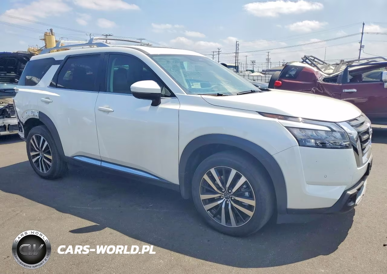2025 Nissan Pathfinder Platinum VIN:5N1DR3DJ9SC210816 - 4