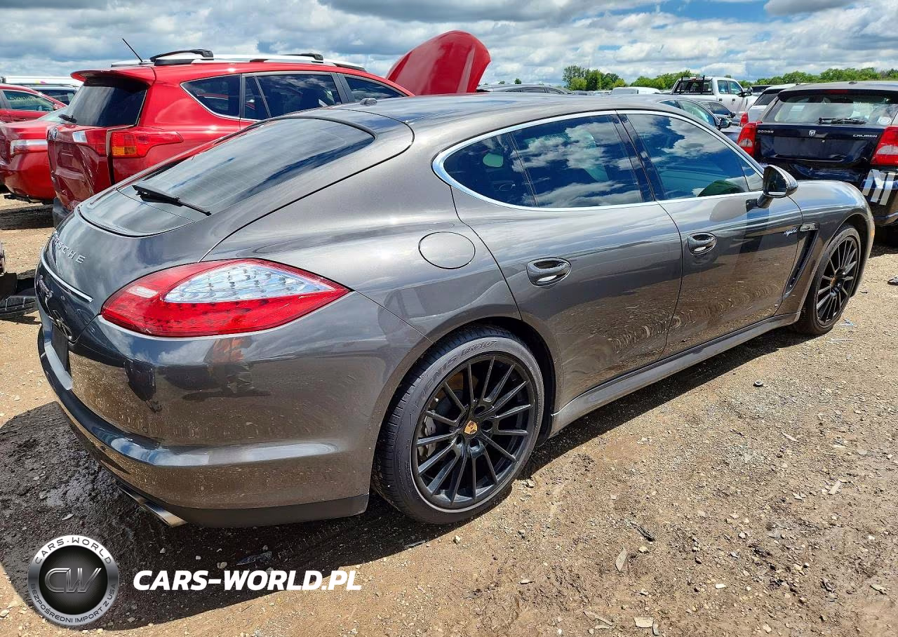 2013 Porsche Panamera S Hybrid VIN:WP0AD2A7XDL045256 - 3