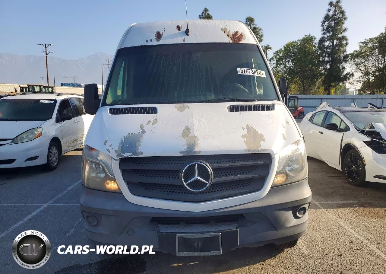 2016 Mercedes-Benz Sprinter 2500 VIN:WD3PE8DDXGP190591 - 5