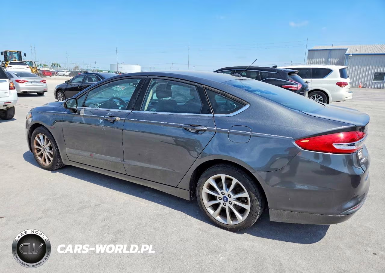 2017 Ford Fusion Se VIN:3FA6P0HD2HR305546 - 2