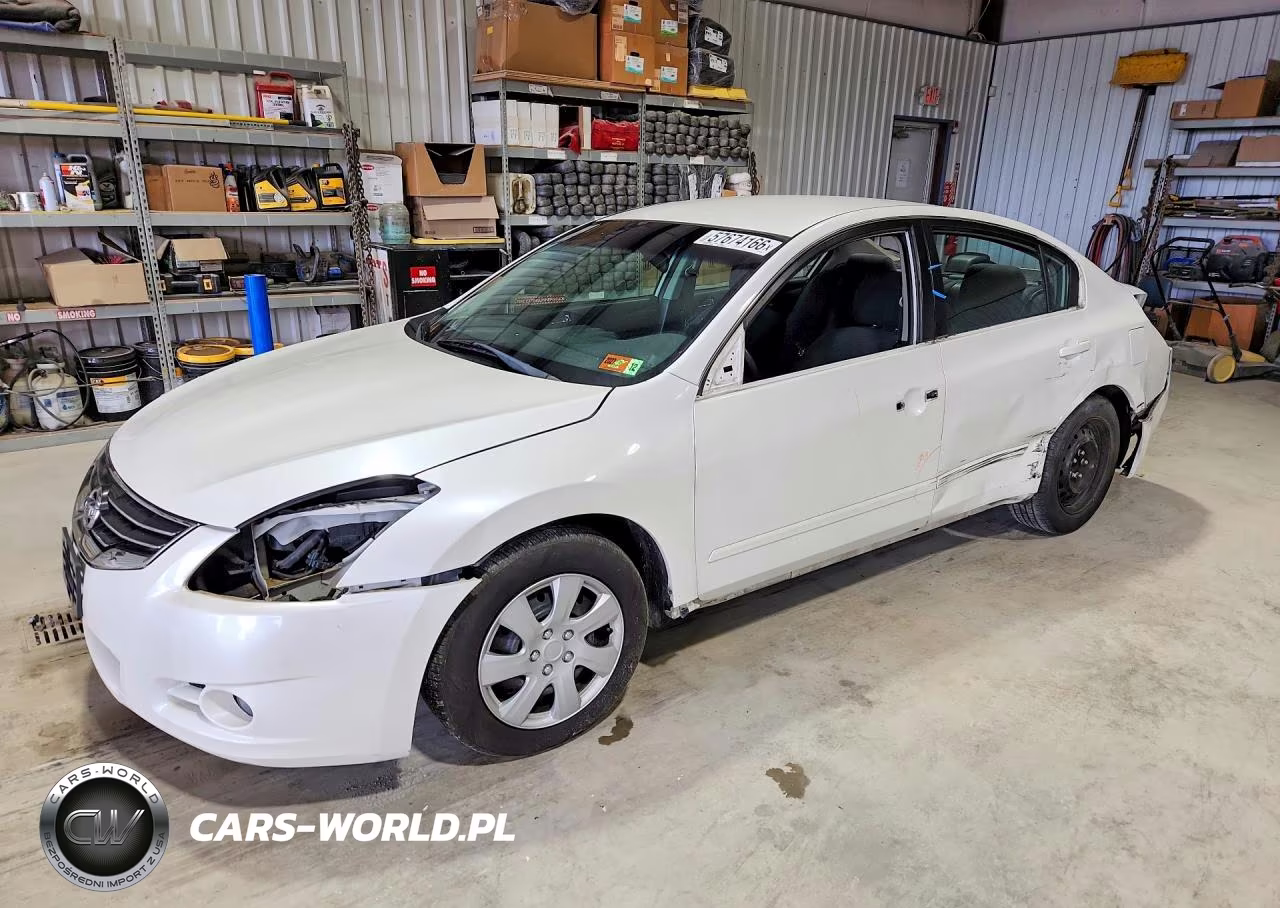 2010 Nissan Altima 2.5 – zdjęcie 1 z 12