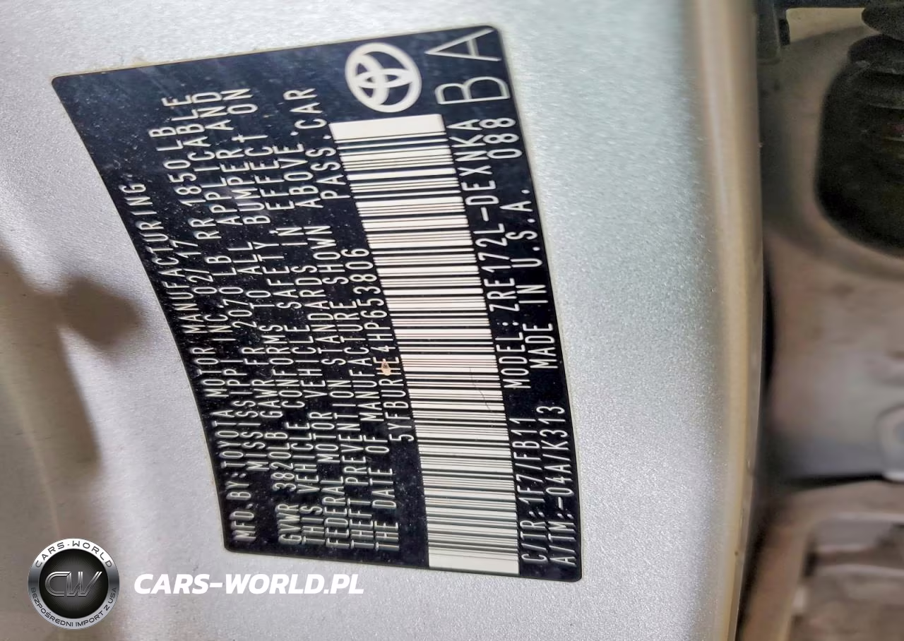 2017 Toyota Corolla Le VIN:5YFBURHE4HP653806 - 12