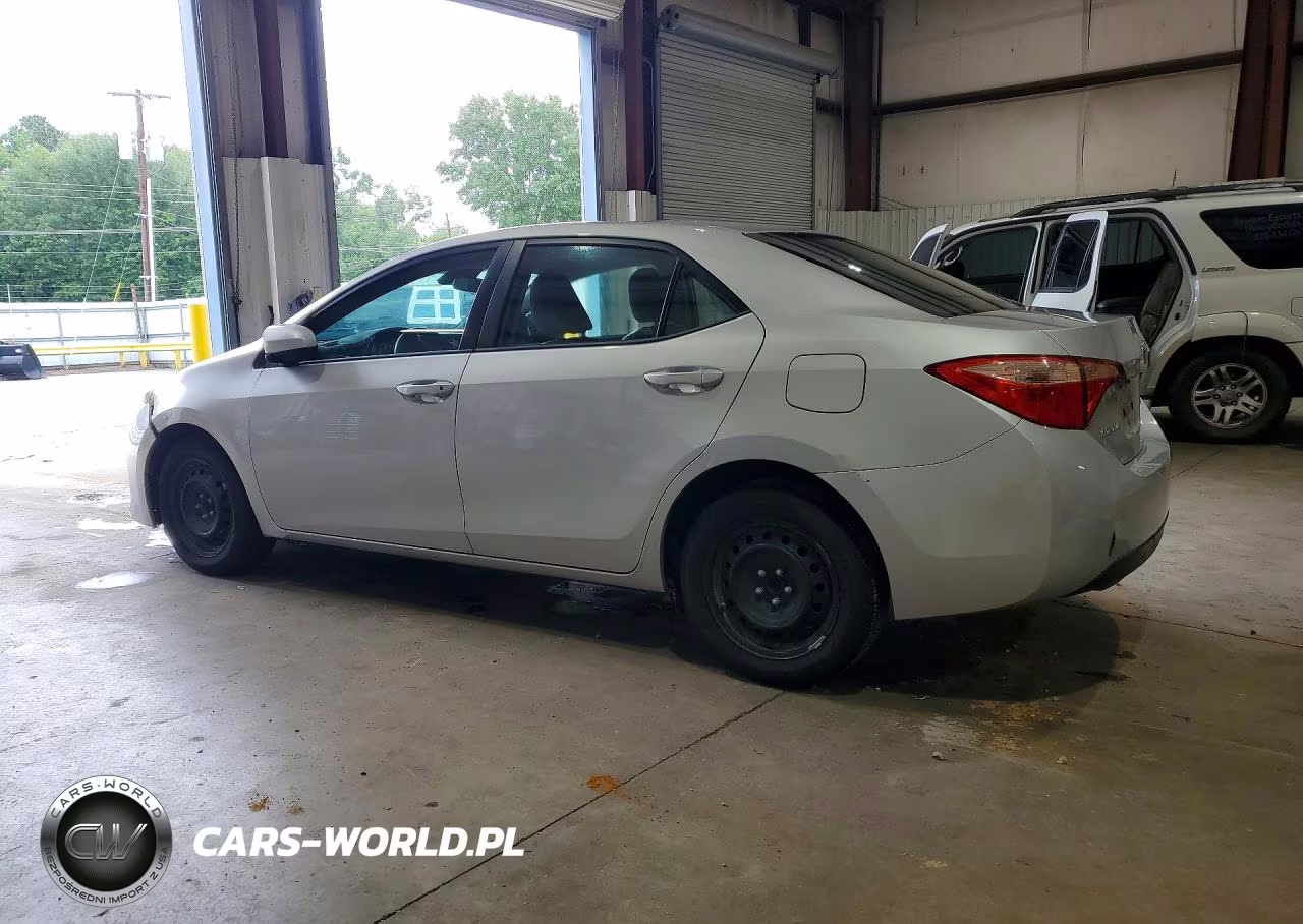 2017 Toyota Corolla Le VIN:5YFBURHE4HP653806 - 2
