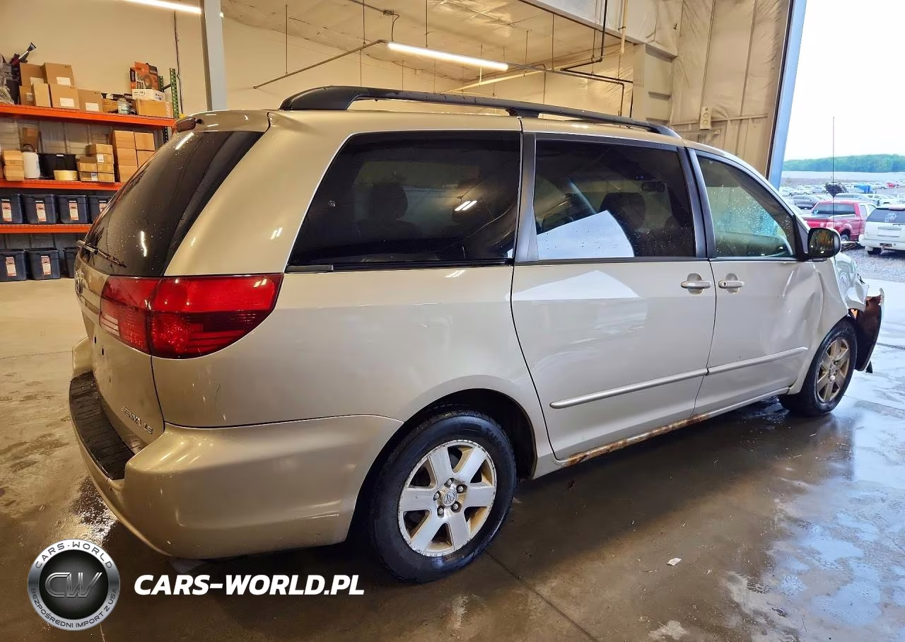 2005 Toyota Sienna Le 7 Passenger VIN:5TDZA23C45S320674 - 3