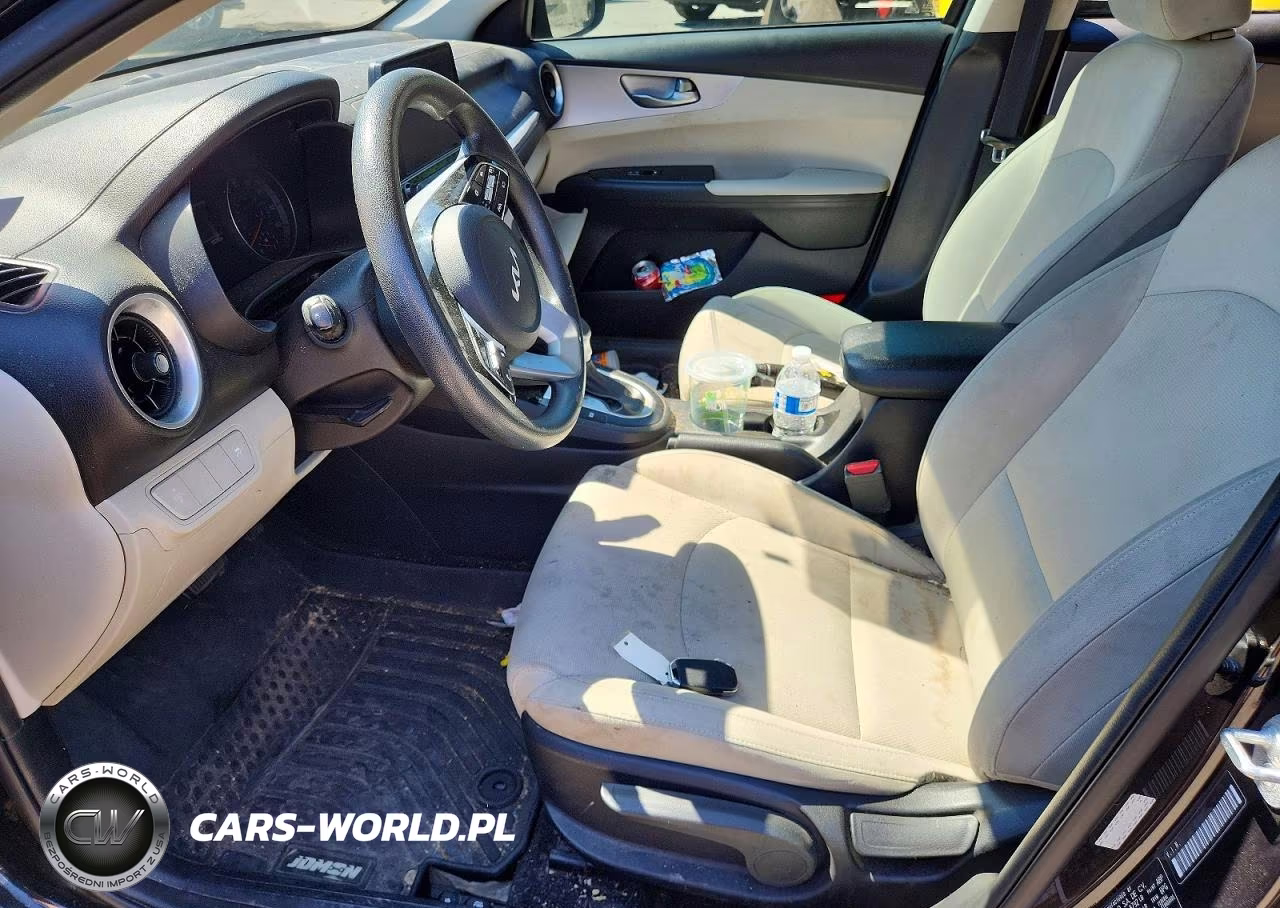 2022 Kia Forte Lxs VIN:3KPF24AD3NE465593 - 7
