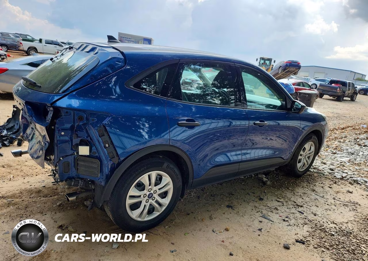 2023 Ford Escape VIN:1FMCU0FNXPUA45417 - 3