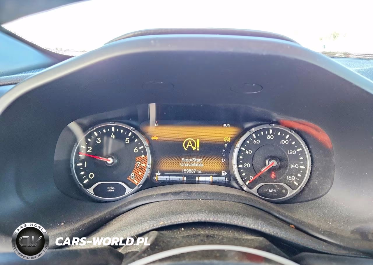 2020 Jeep Renegade Latitude VIN:ZACNJBB11LPL90266 - 9