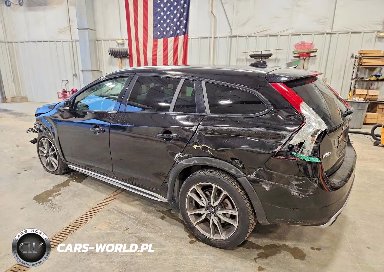 2017 Volvo V60 Cross Country Premier VIN:YV440MWK8H1035695 - 2