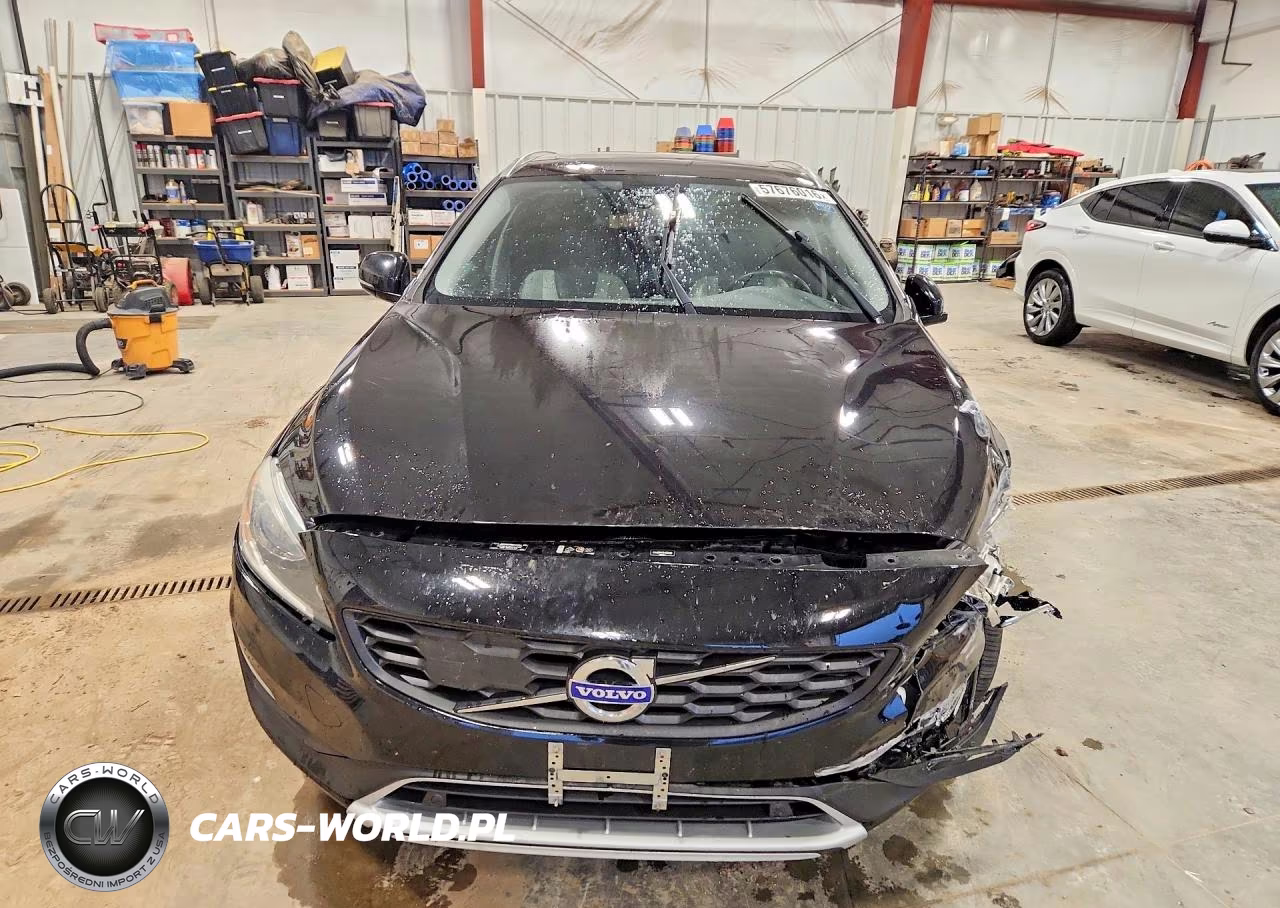 2017 Volvo V60 Cross Country Premier VIN:YV440MWK8H1035695 - 5